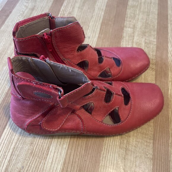 Womens Tamaris Ally Leather Low Heel Wortmann Kg 32721 Details Germany 2461524 - Picture 1 of 16